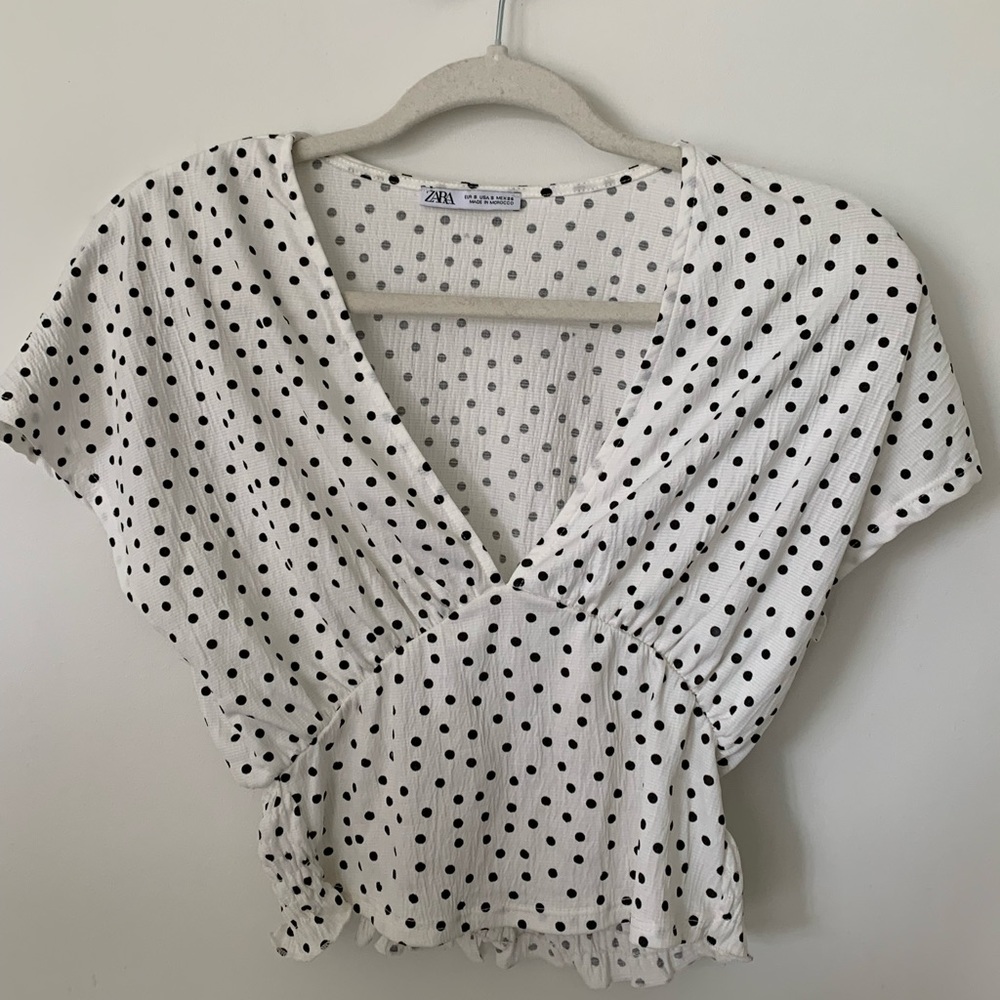 Zara polka dot v-neck blouse